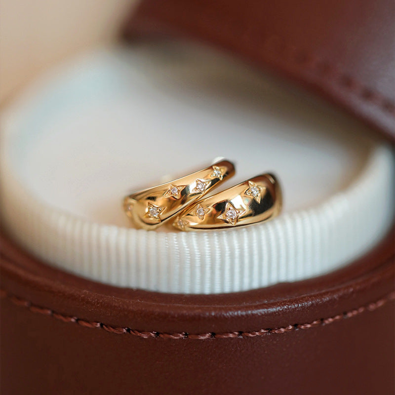 Schléiër mat fäerten a gold a Luxus